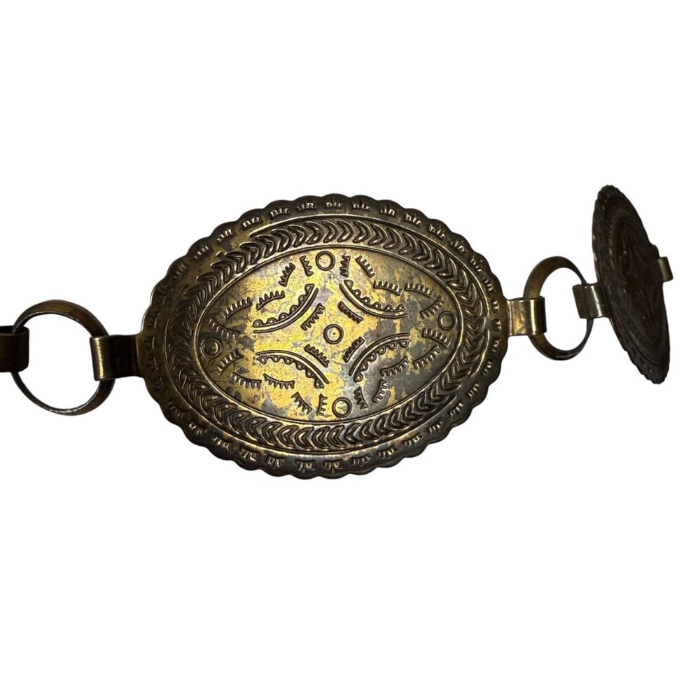 Vintage oval metal antiqued gold finish/brass adjustable belt - Picture 3 of 8